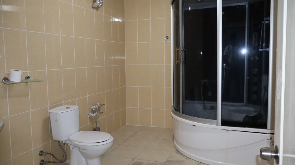 Single Oda - Modern Banyo & Duşakabin